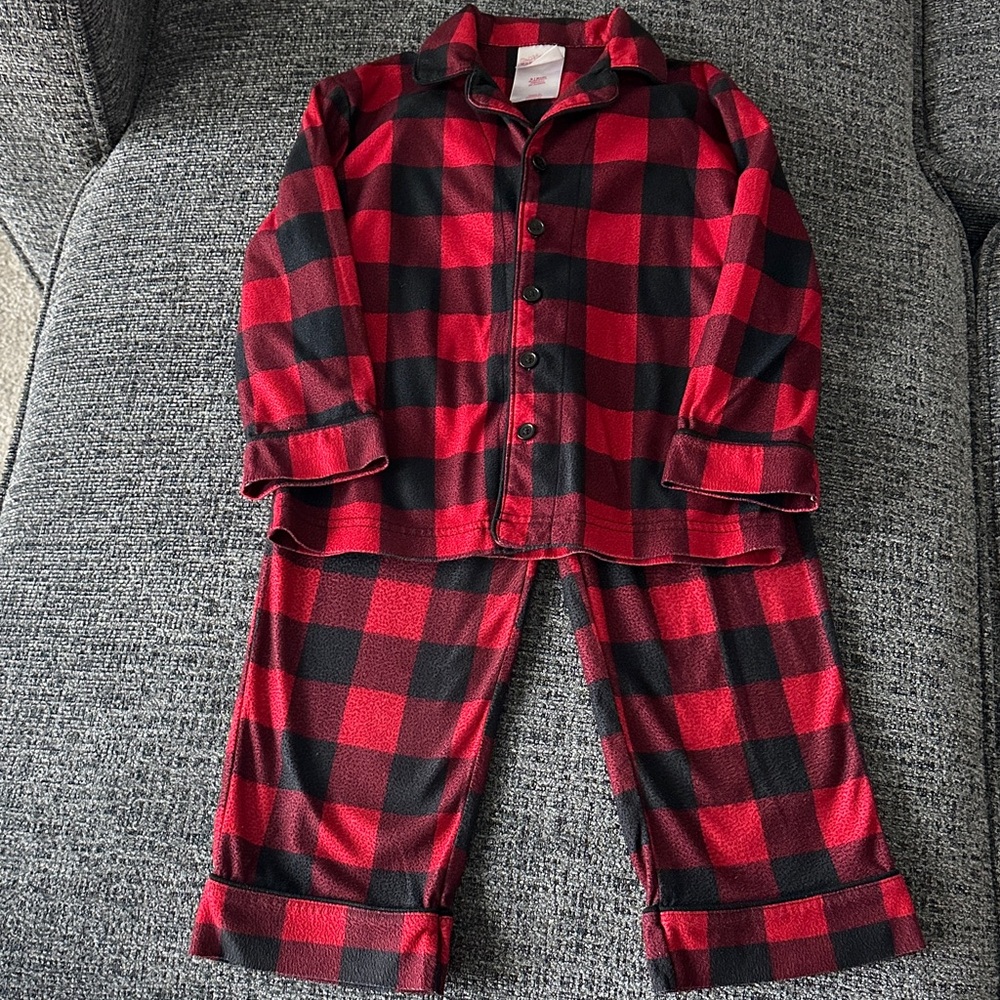 Wondershop Kids Plaid Pajama Set - Red and Black